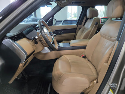 2025 Land Rover Range Rover P530 SE AWD