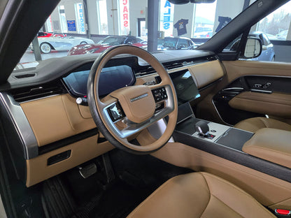 2025 Land Rover Range Rover P530 SE AWD
