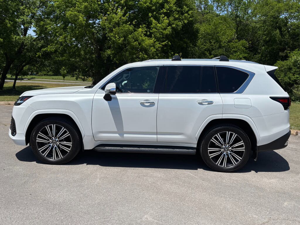 2025 Lexus LX 600 Luxury AWD