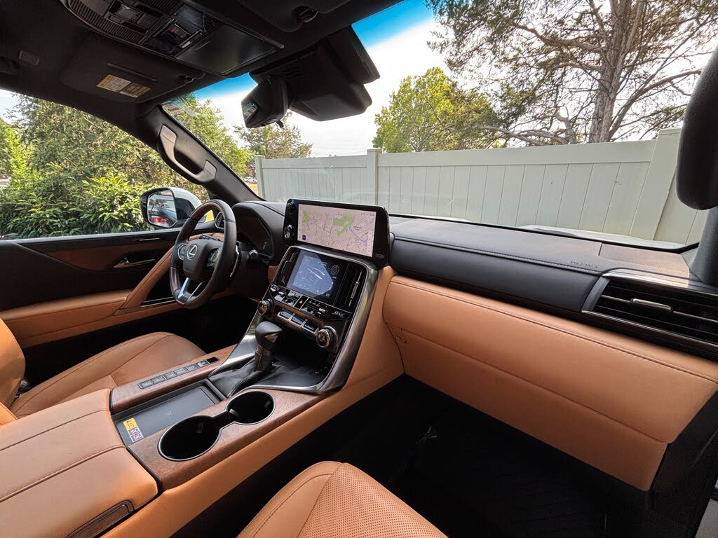 2025 Lexus LX 600 Luxury AWD