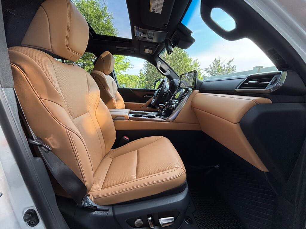 2025 Lexus LX 600 Luxury AWD