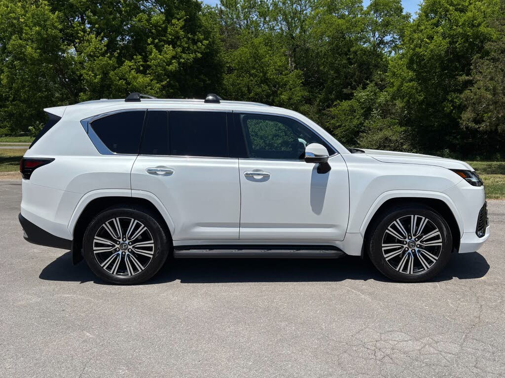 2025 Lexus LX 600 Luxury AWD