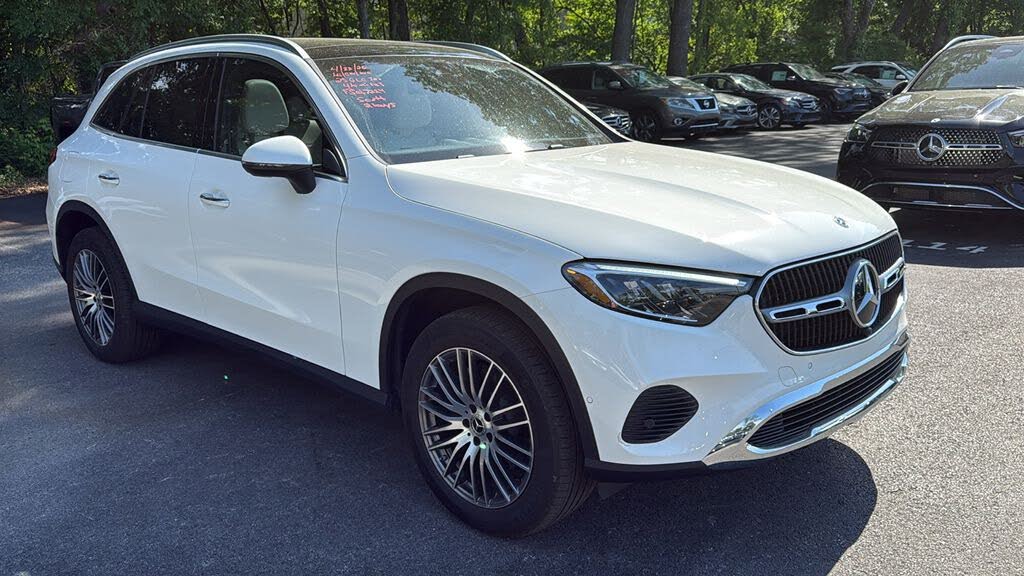 2025 Mercedes-Benz GLC 300 4MATIC