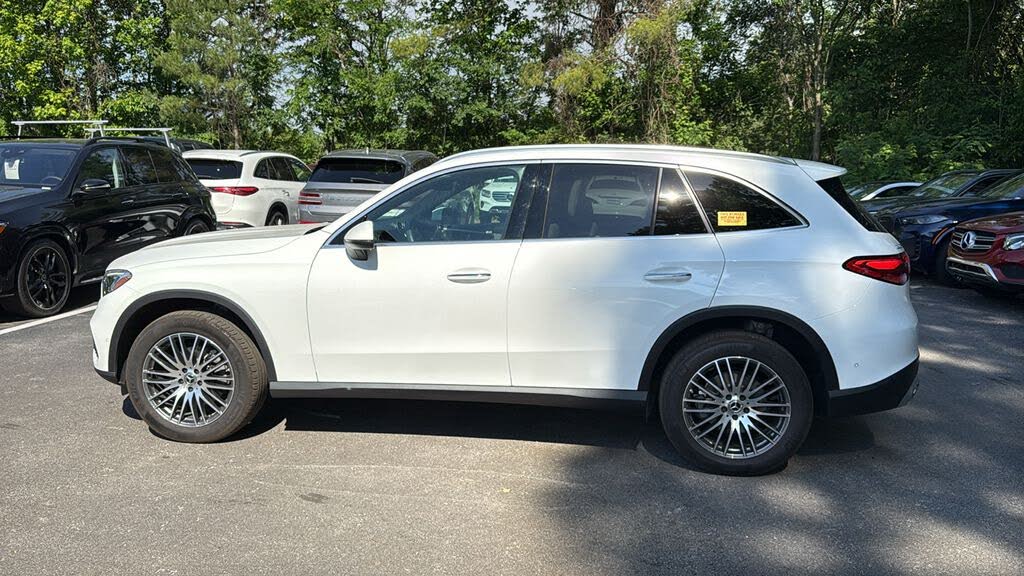 2025 Mercedes-Benz GLC 300 4MATIC