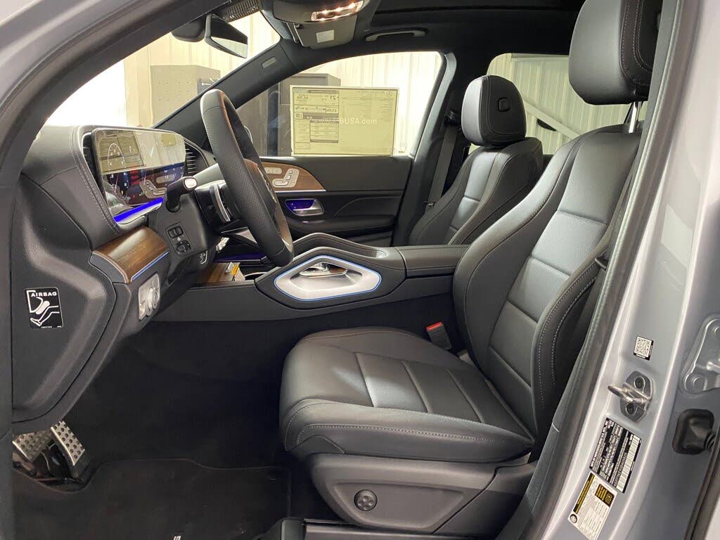 2025 Mercedes-Benz GLS 450 4MATIC