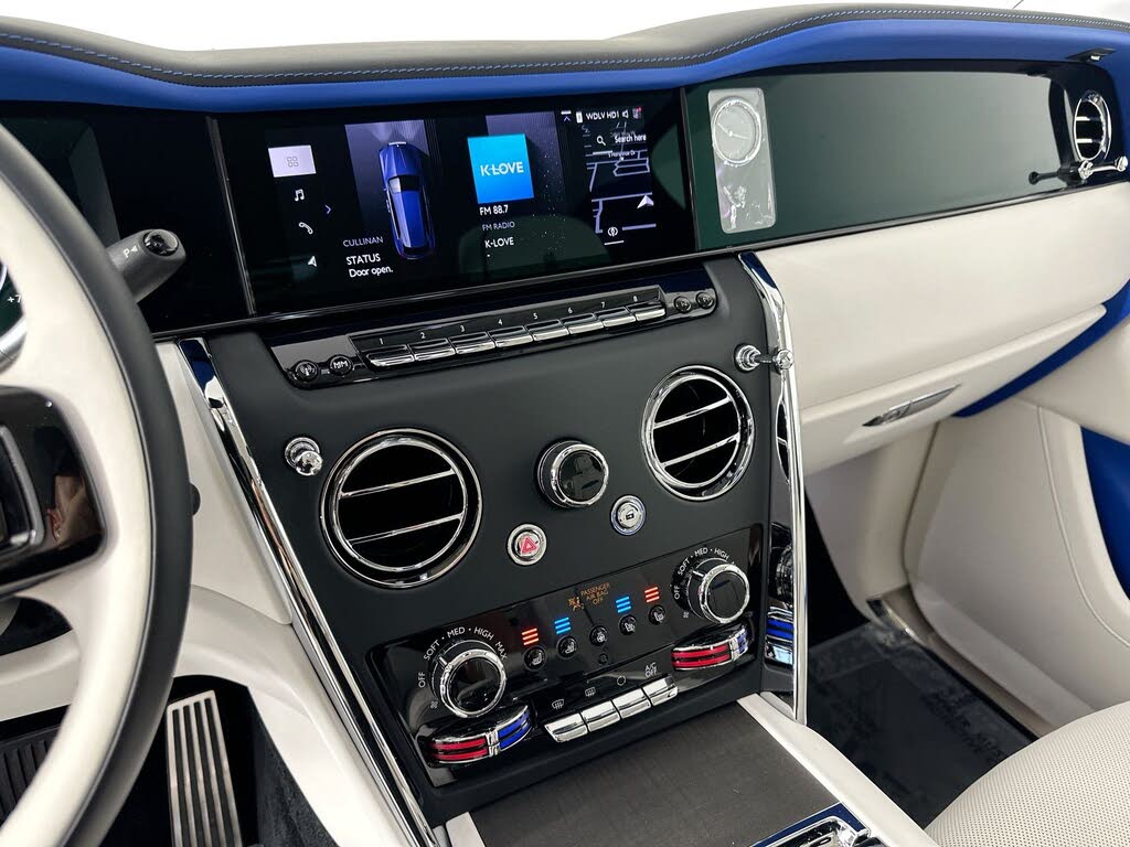 2025 Rolls-Royce Cullinan AWD