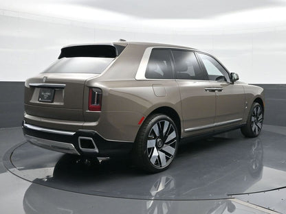 2025 Rolls-Royce Cullinan AWD