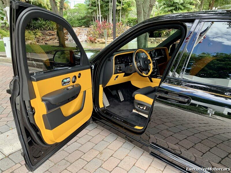2025 Rolls-Royce Cullinan Black Badge AWD