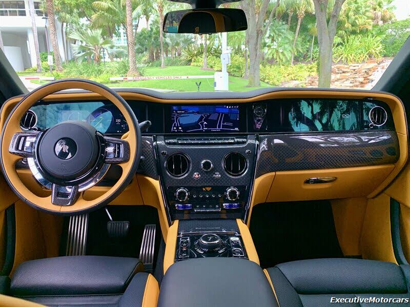 2025 Rolls-Royce Cullinan Black Badge AWD