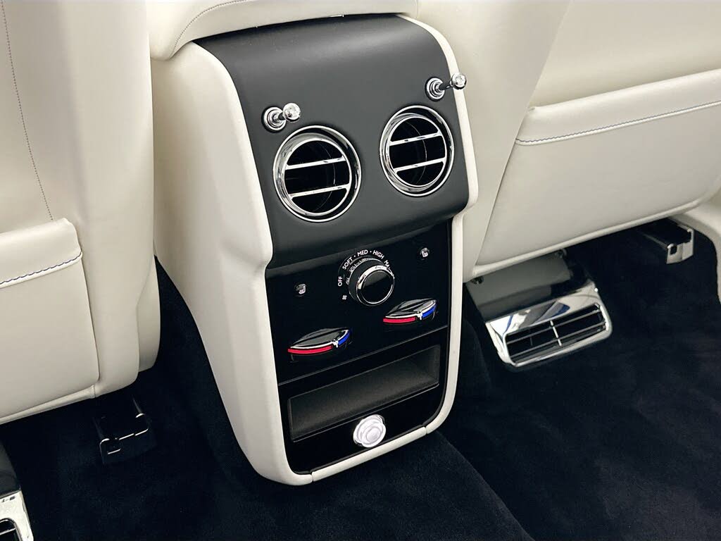 2025 Rolls-Royce Cullinan AWD
