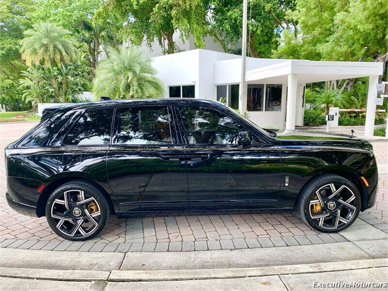 2025 Rolls-Royce Cullinan Black Badge AWD