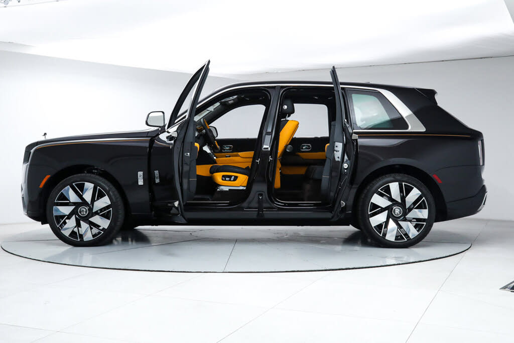 2025 Rolls-Royce Cullinan AWD