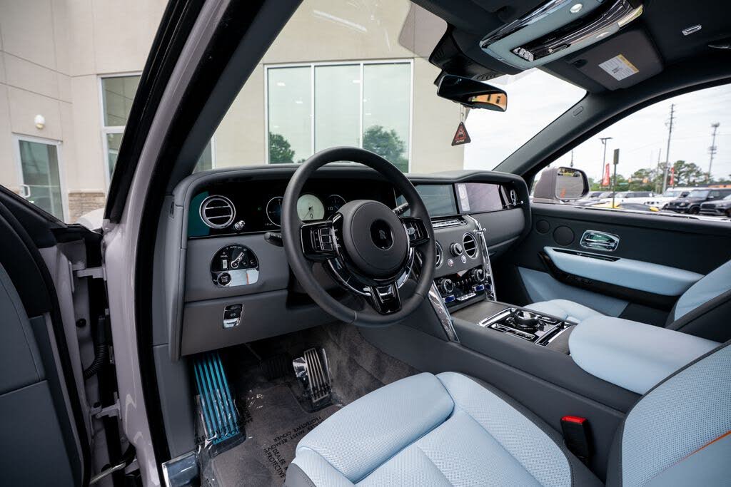 2025 Rolls-Royce Cullinan AWD