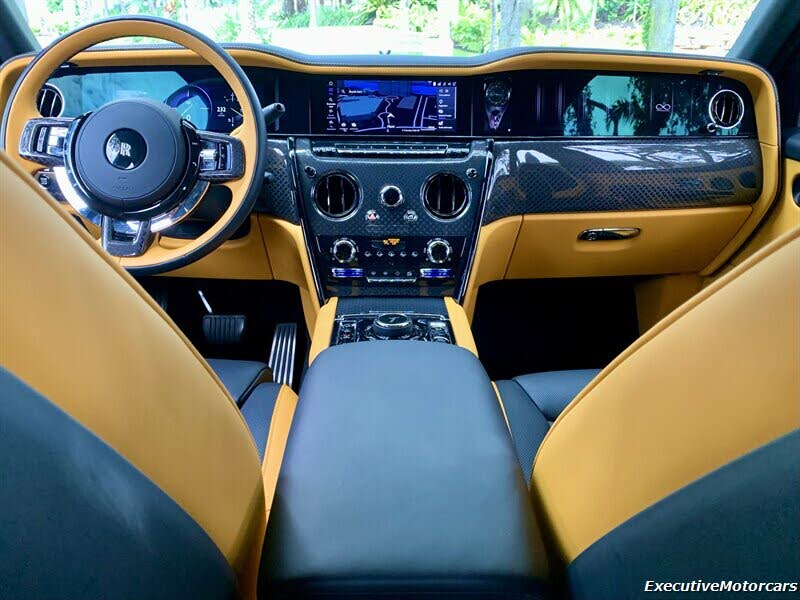 2025 Rolls-Royce Cullinan Black Badge AWD