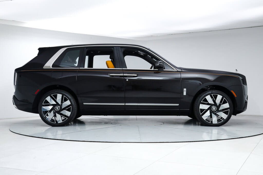 2025 Rolls-Royce Cullinan AWD