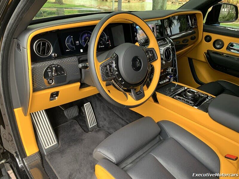 2025 Rolls-Royce Cullinan Black Badge AWD