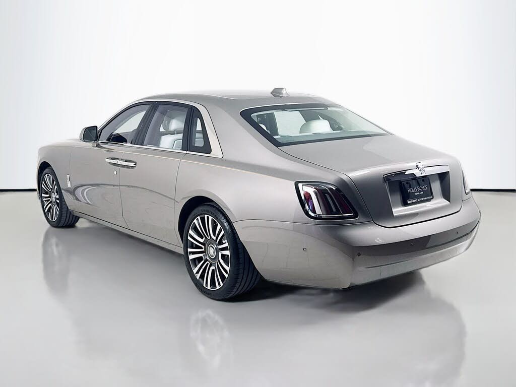 2025 Rolls-Royce Ghost AWD