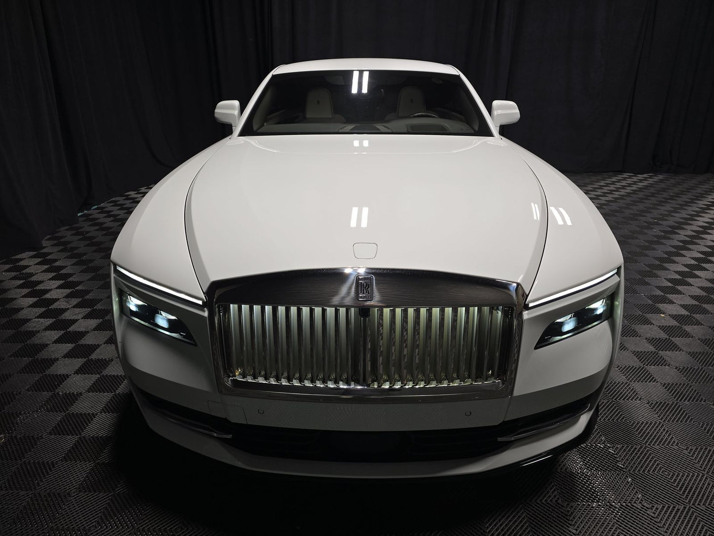 2024 Rolls-Royce Spectre