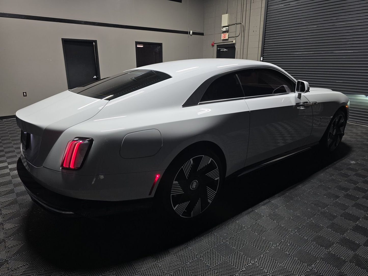 2024 Rolls-Royce Spectre