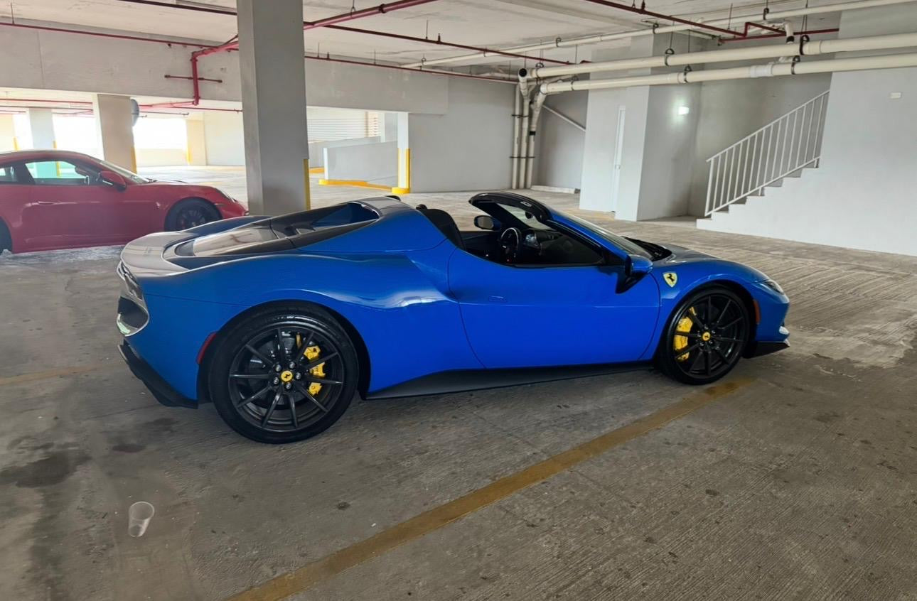 2025 Ferrari 296 GTS