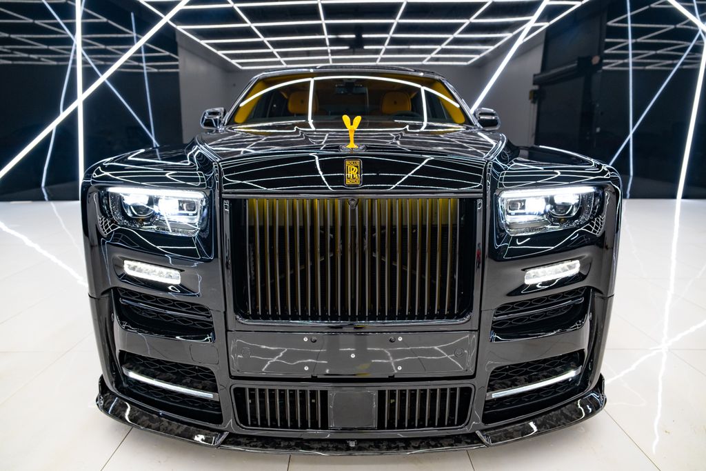 2026 Rolls-Royce Phantom Mansory