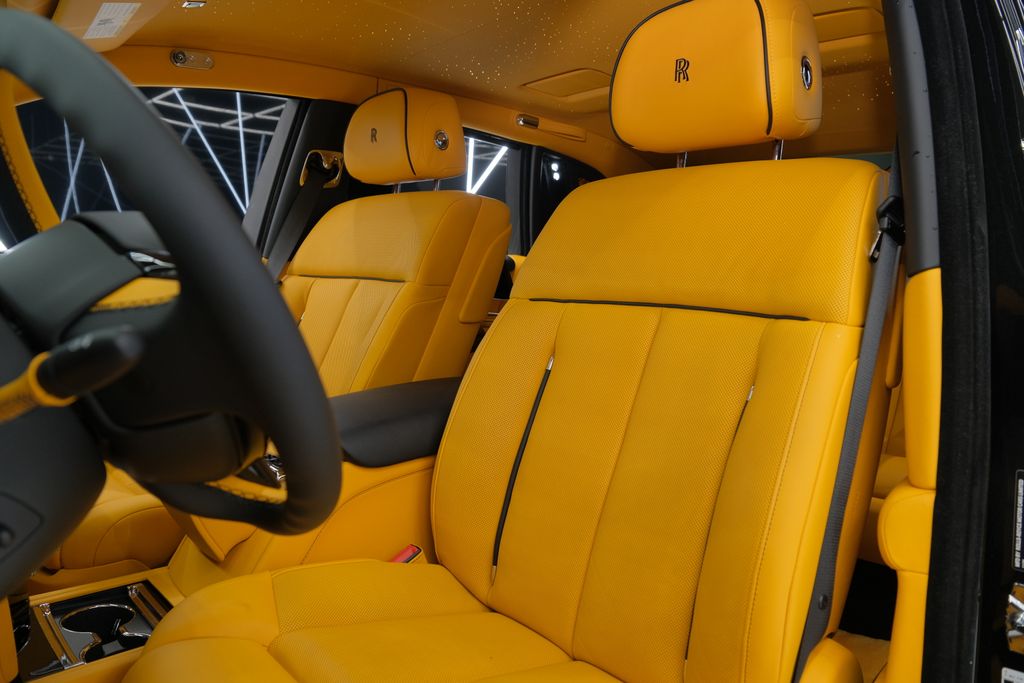 2026 Rolls-Royce Phantom Mansory