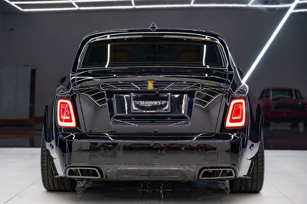 2026 Rolls-Royce Phantom Mansory