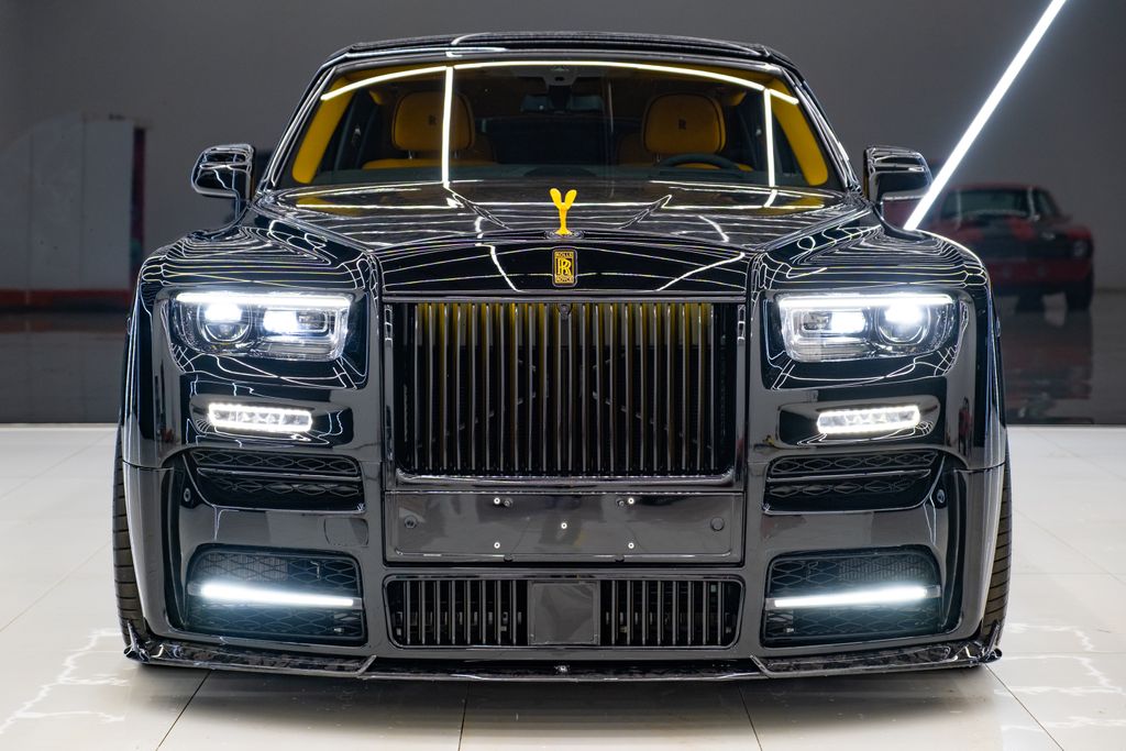 2026 Rolls-Royce Phantom Mansory