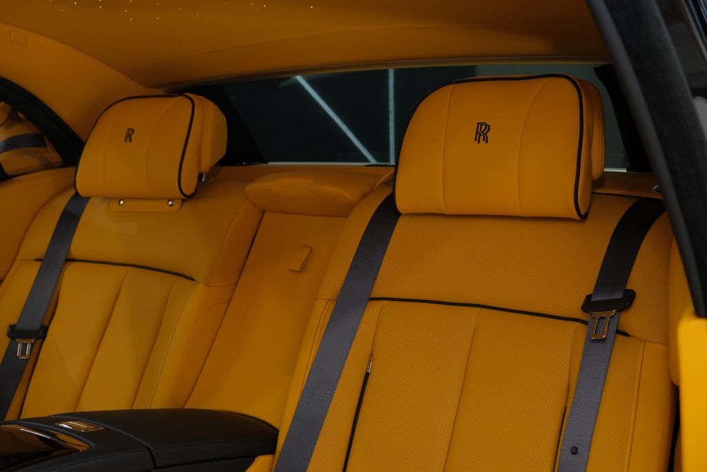 2026 Rolls-Royce Phantom Mansory