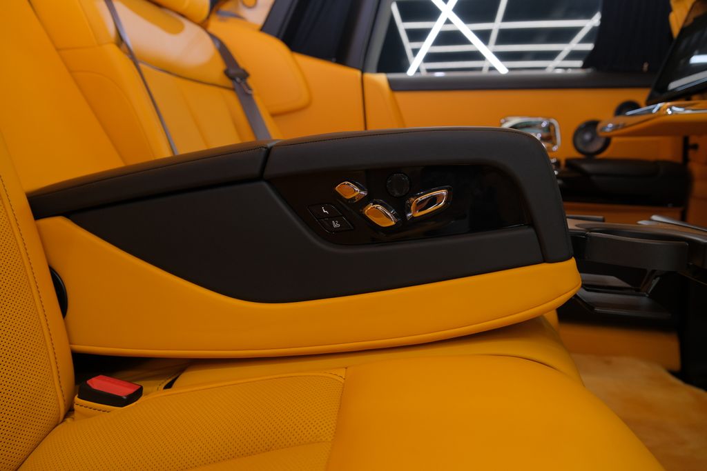 2026 Rolls-Royce Phantom Mansory