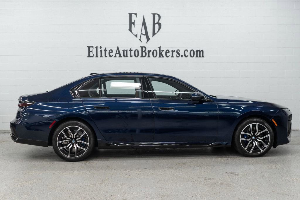 2025 BMW 7 Series 760i xDrive