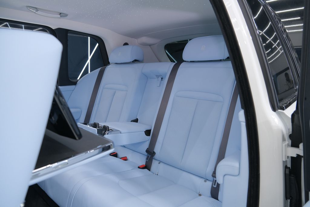 2026 ROLLS-ROYCE CULLINAN MANSORY