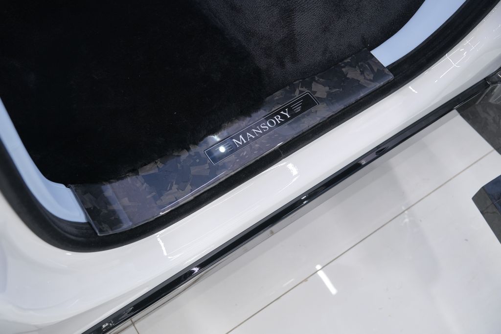 2026 ROLLS-ROYCE CULLINAN MANSORY