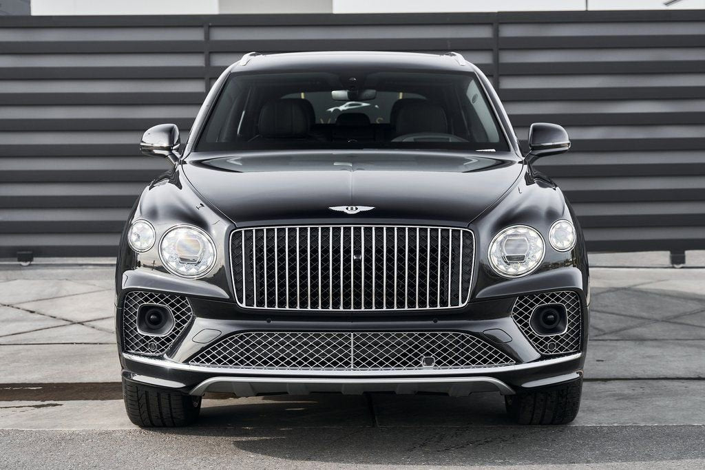 2023 Bentley Bentayga EWB Azure V8