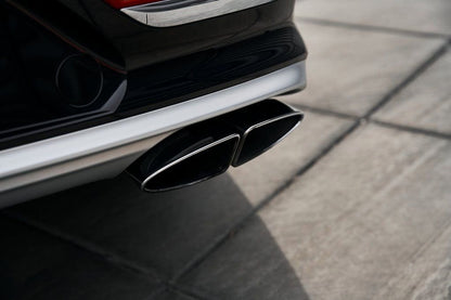 2023 Bentley Bentayga EWB Azure V8