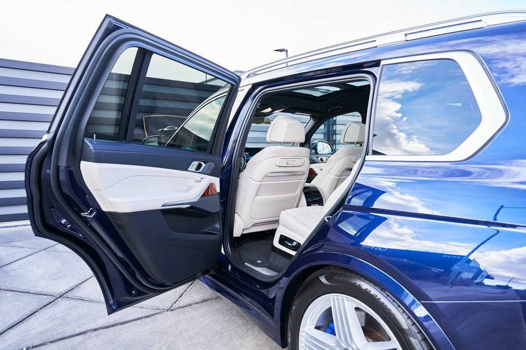 2024 BMW X7 ALPINA XB7