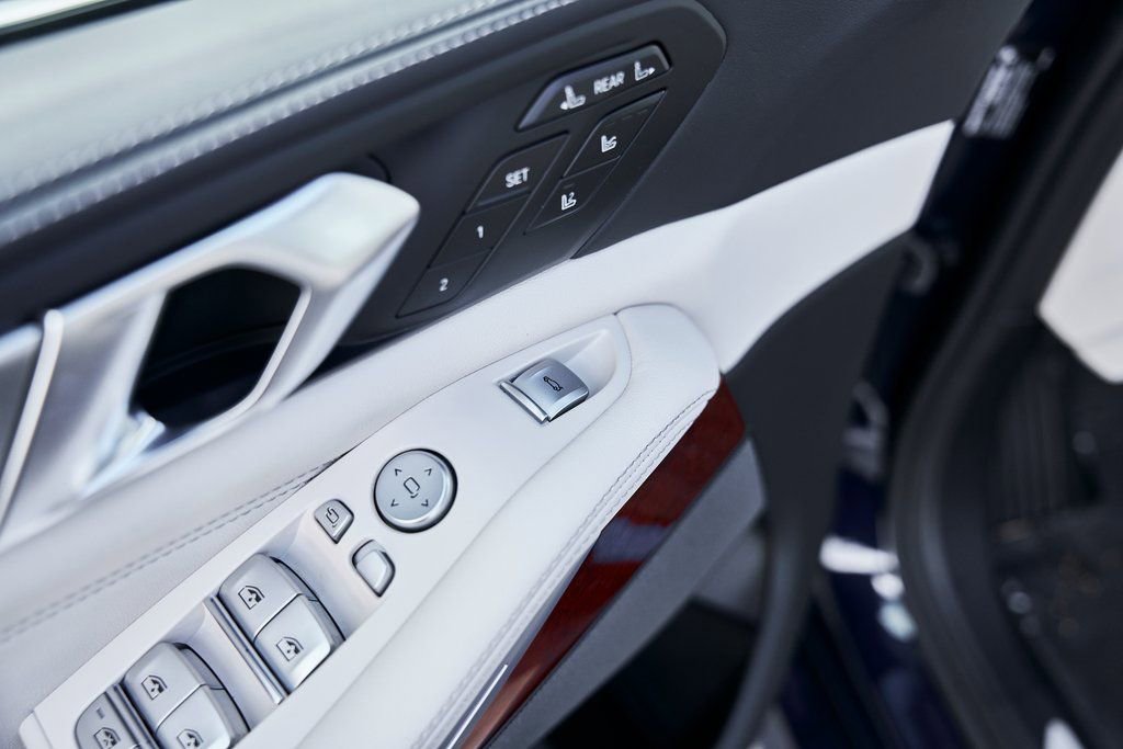 2024 BMW X7 ALPINA XB7