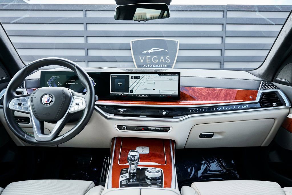 2024 BMW X7 ALPINA XB7
