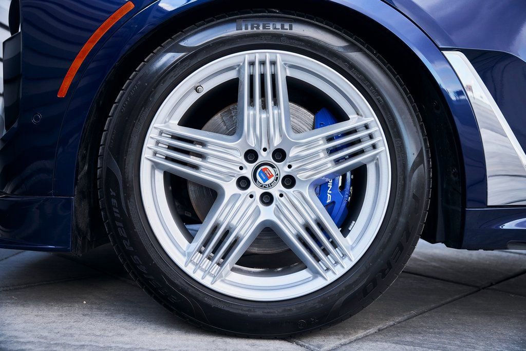 2024 BMW X7 ALPINA XB7