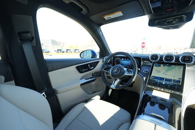 2026 Mercedes-Benz GLC 300 4MATIC