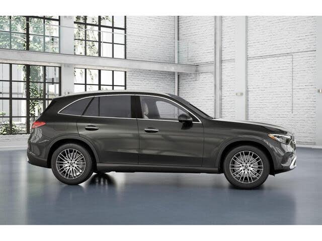 2026 Mercedes-Benz GLC 300 RWD