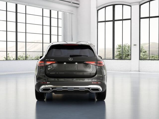 2026 Mercedes-Benz GLC 300 RWD