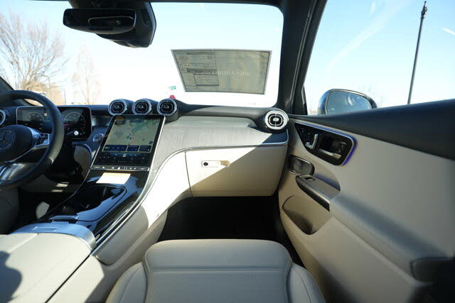 2026 Mercedes-Benz GLC 300 4MATIC