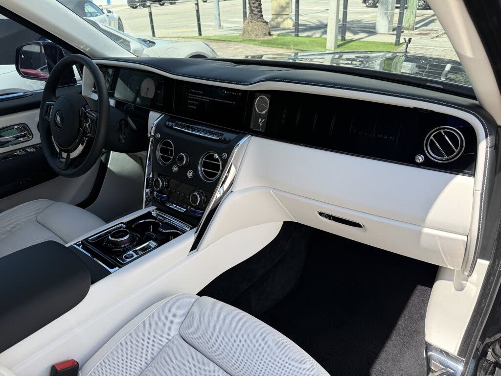2026 Rolls-Royce Cullinan AWD