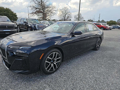 2025 BMW 7 Series 740i xDrive