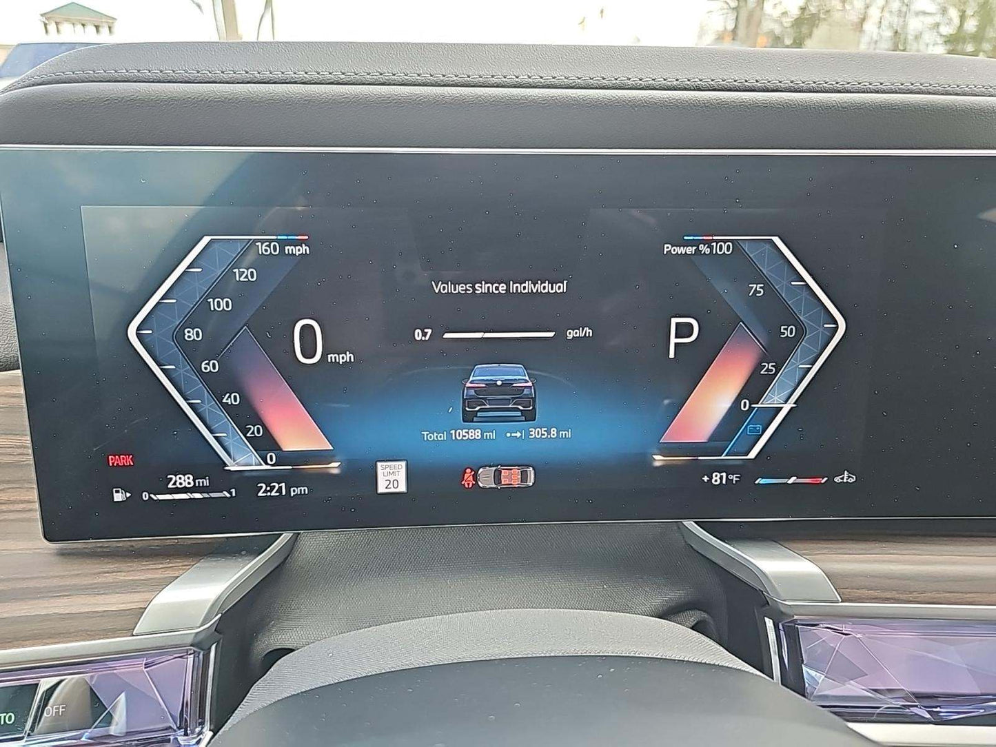 2025 BMW 7 Series 740i xDrive