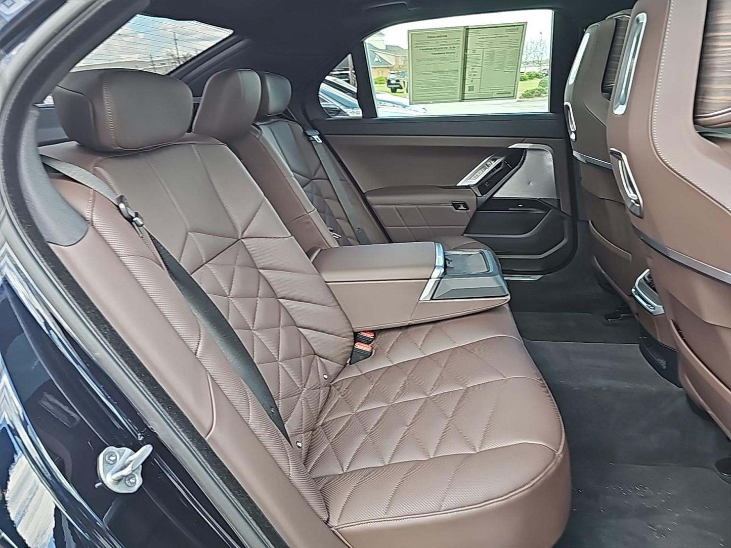 2025 BMW 7 Series 740i xDrive