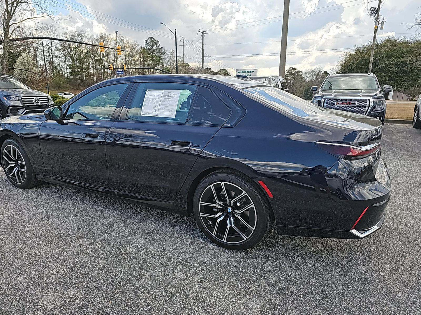 2025 BMW 7 Series 740i xDrive