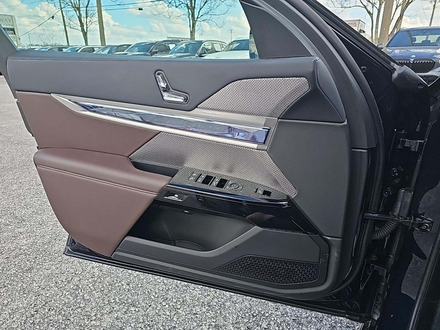 2025 BMW 7 Series 740i xDrive