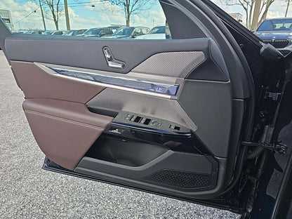 2025 BMW 7 Series 740i xDrive